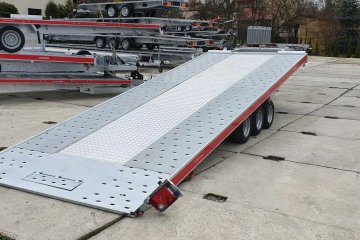 Laweta kiprowana hydraulicznie 3500 kg 480x207 CM 3 osiowa